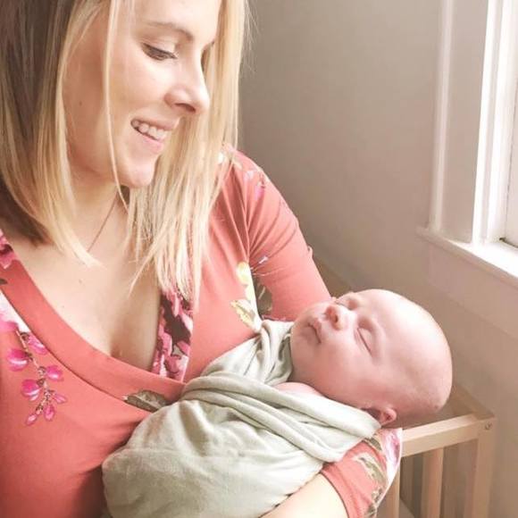 Meet your Posher, Lauren - Picture 1 of 1